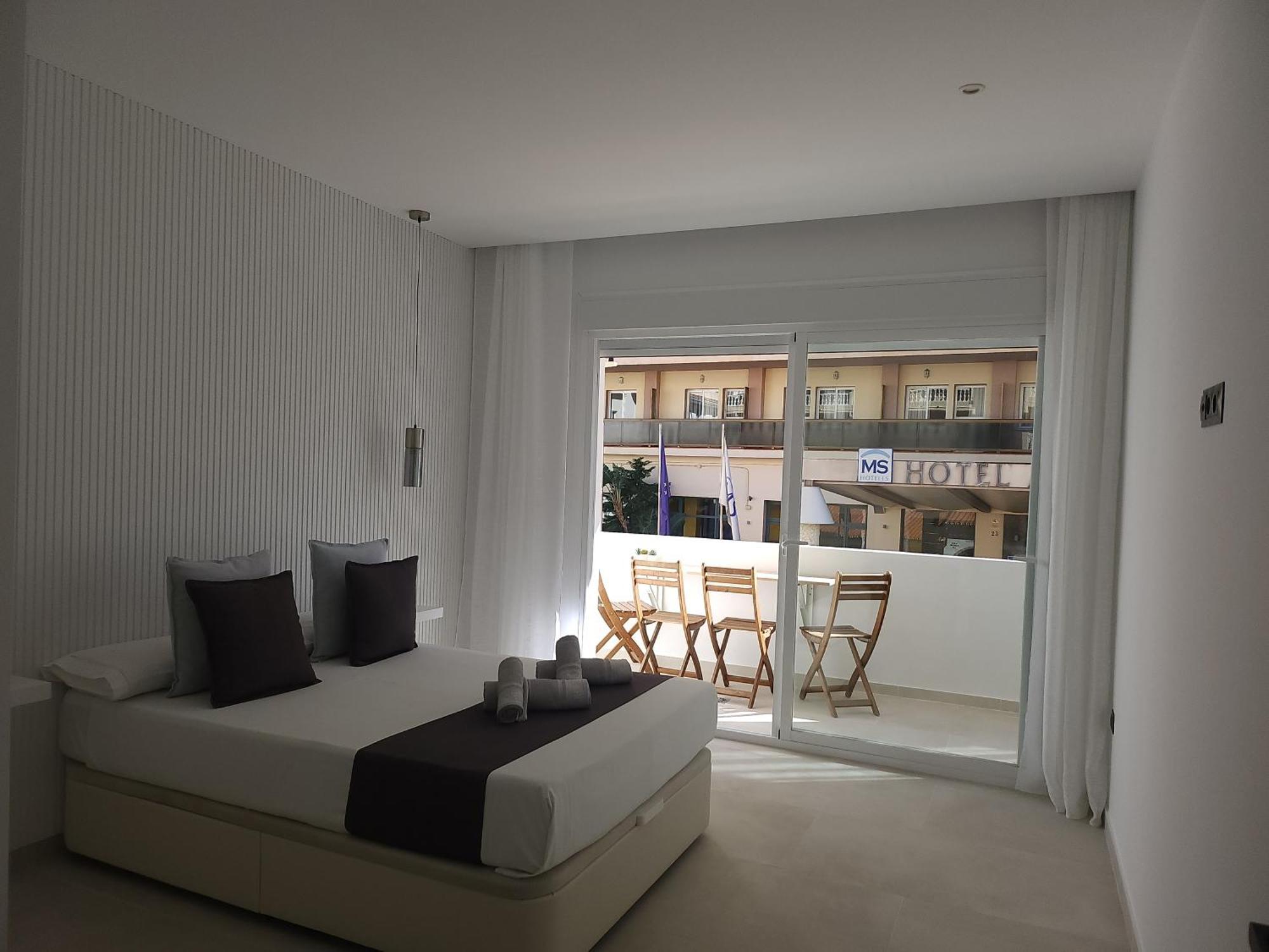 Apartamentos San Antonio Торремолинос Экстерьер фото